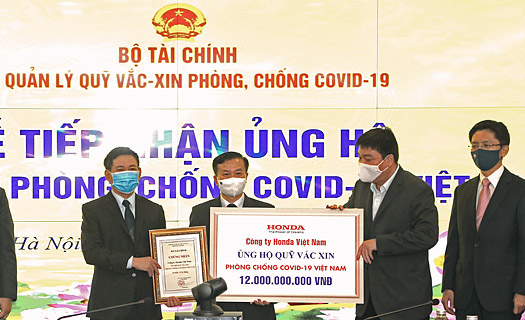 Honda Việt Nam ủng hộ 12 tỷ đồng vào 